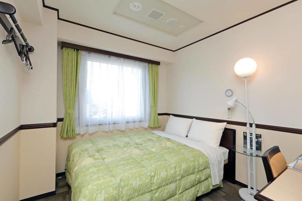 Toyoko Inn Shimonoseki Kaikyo Yume Tower Exteriör bild